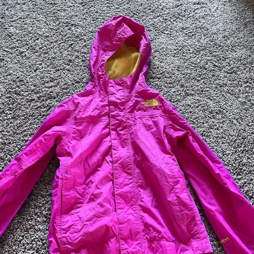 The North Face girls windbreaker
